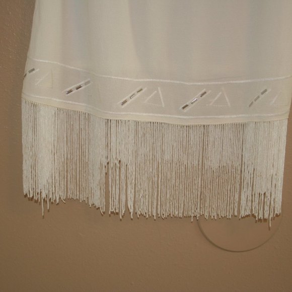Andree White Embroidered Beaded Fringe Size L - Picture 2 of 4